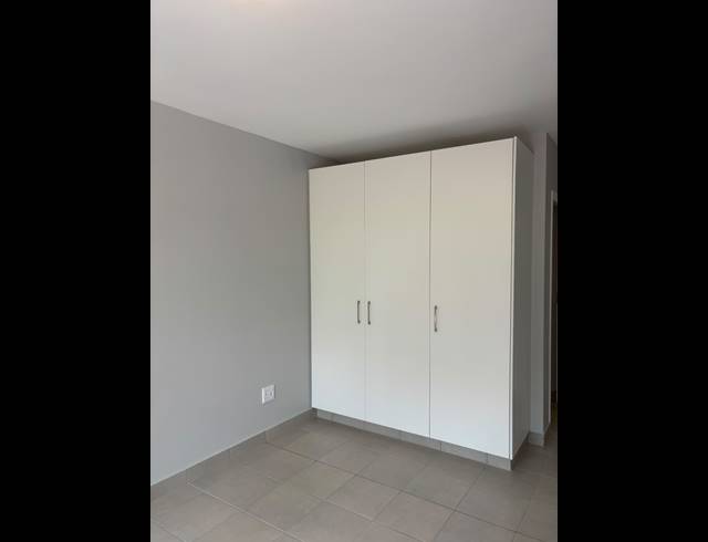 3 BEDROOM APARTMENT TO LET IN EMBERTON ESTATE